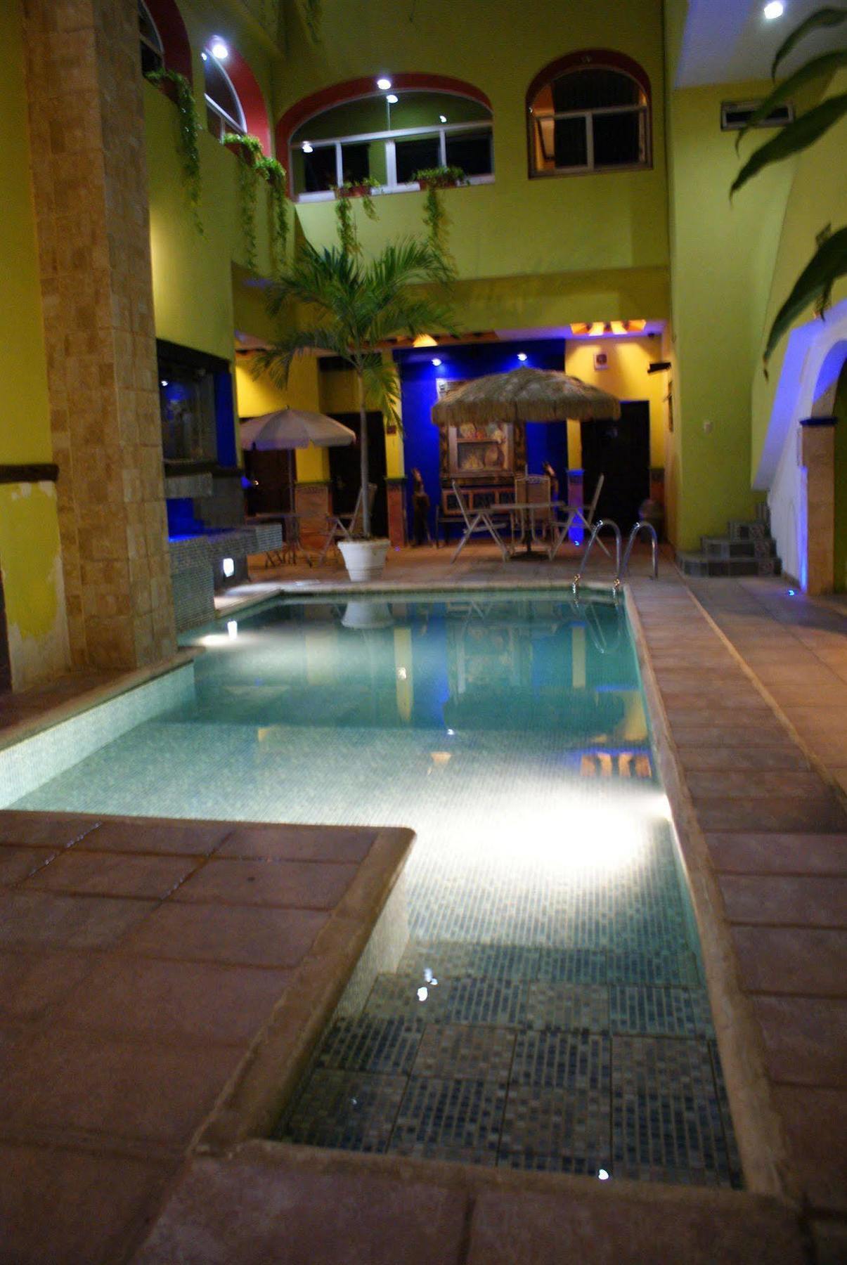 Suites Flamboyanes Mérida Exterior foto